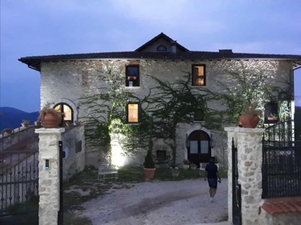 Dimora Di Charme Villa Sant'Erasmo Fumone ภายนอก รูปภาพ