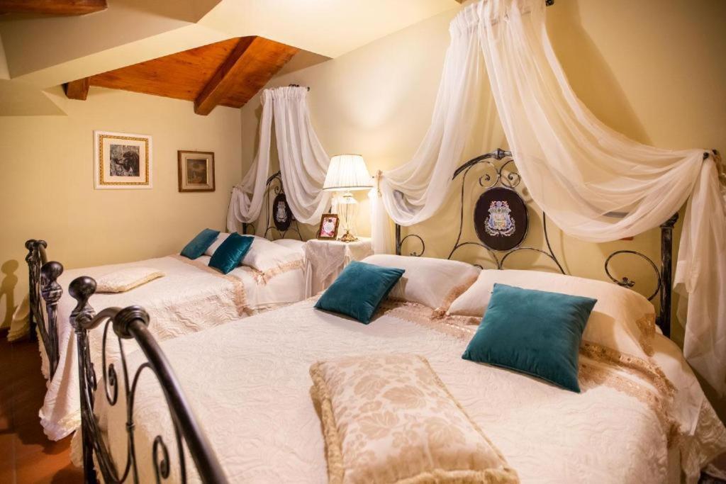 Dimora Di Charme Villa Sant'Erasmo Fumone ภายนอก รูปภาพ