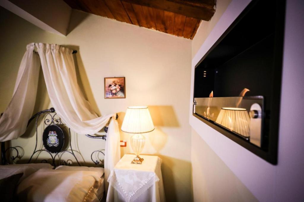 Dimora Di Charme Villa Sant'Erasmo Fumone ห้อง รูปภาพ
